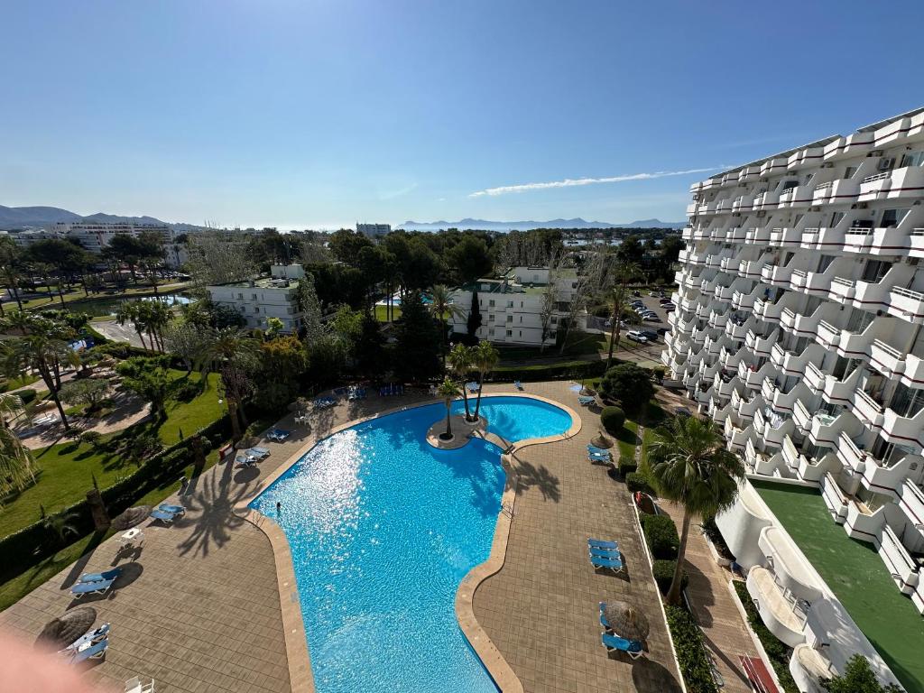 Bazén v ubytování Mallorca Seasonal Rental nebo v jeho okolí