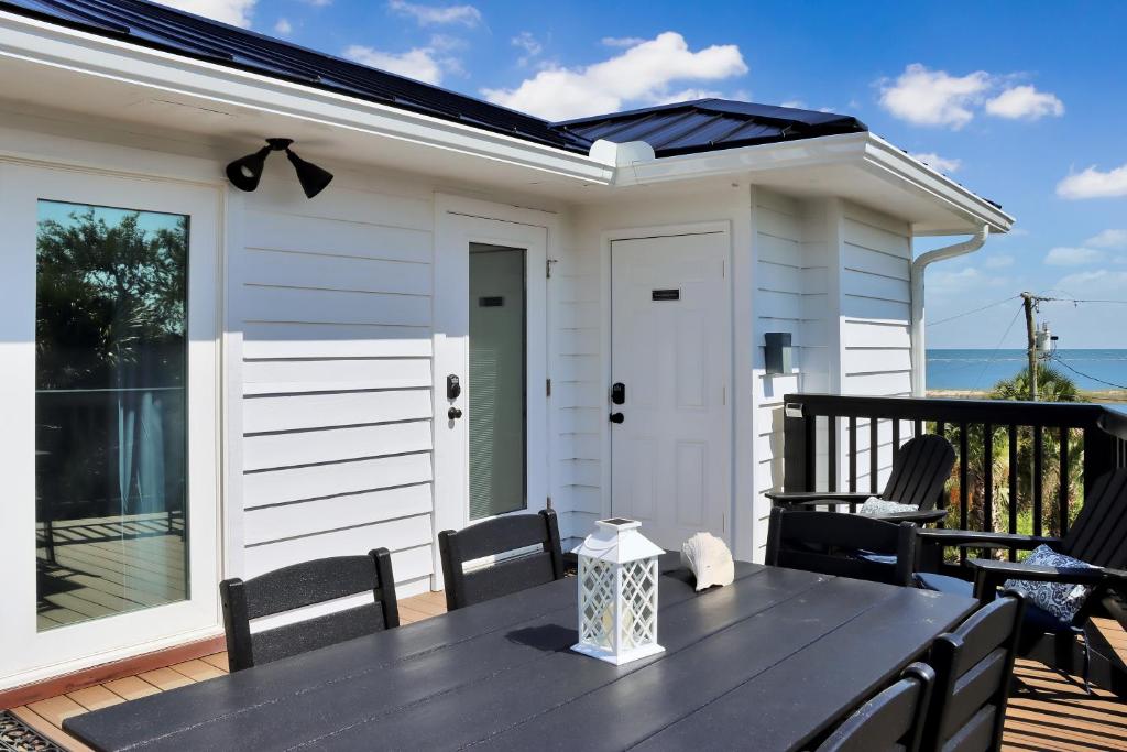 IP Beach House by Pristine Properties Vacation Rentals, Indian Pass