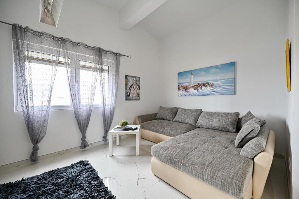 Apartment Ražanac Nikola 2 - 海景公寓