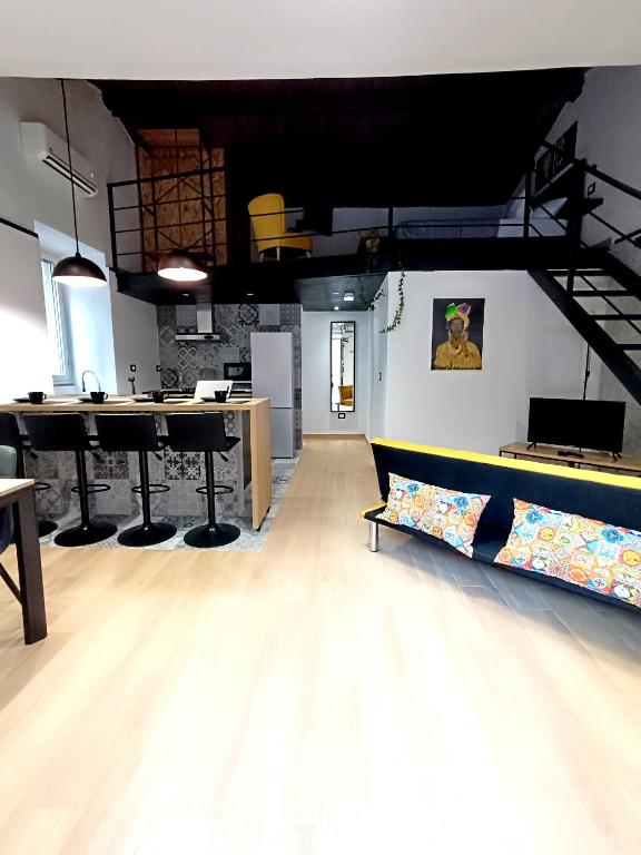Kuchyň nebo kuchyňský kout v ubytování Ti Scialìi Loft