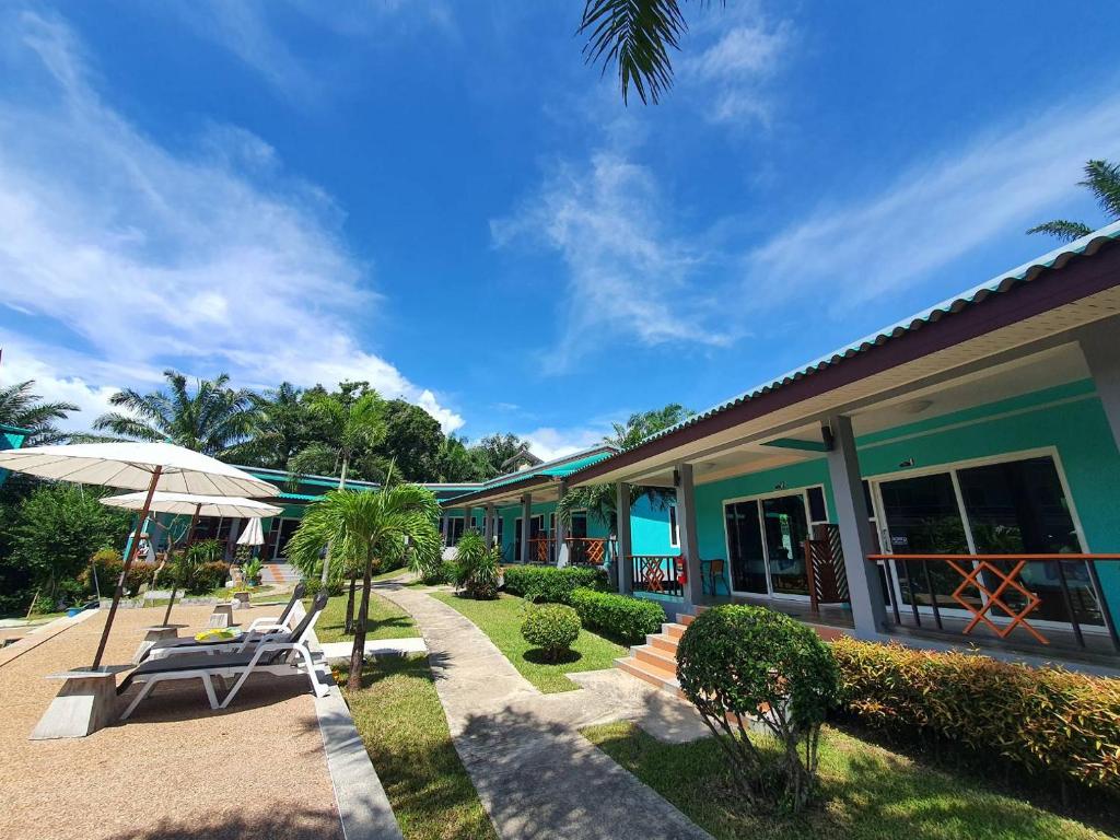 Zahrada ubytování Tum Mai Kaew Lanta Resort
