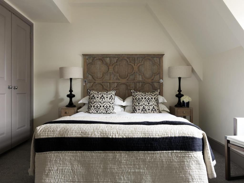 The Bloomsbury Hotel - Small Double Room