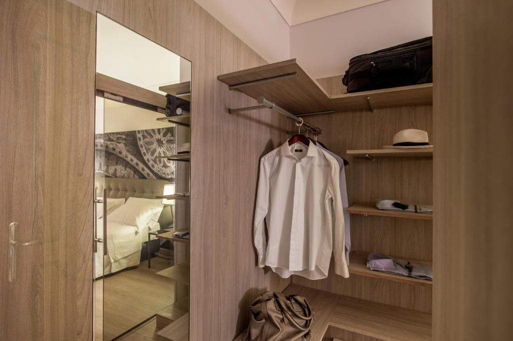 Hotel Federico II Central Palace - Resim 24