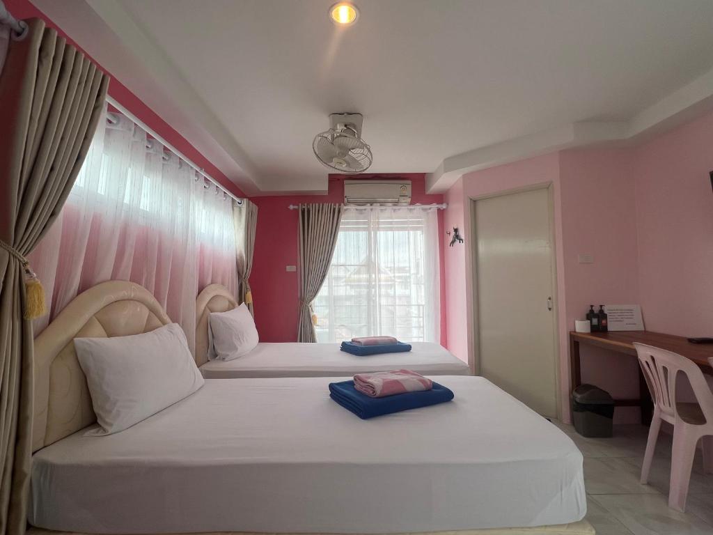 Bonita House - Deluxe Double Or Twin Room With Balcony