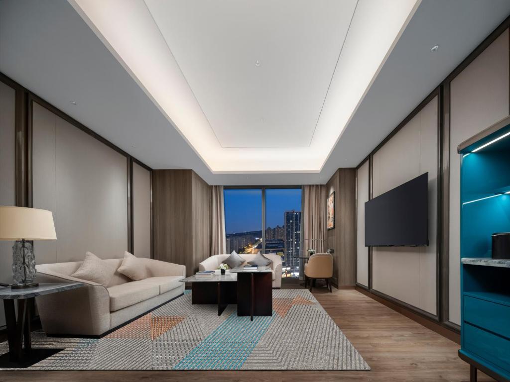 Crowne Plaza Hangzhou Linping, an IHG Hotel - One-Bedroom Suite