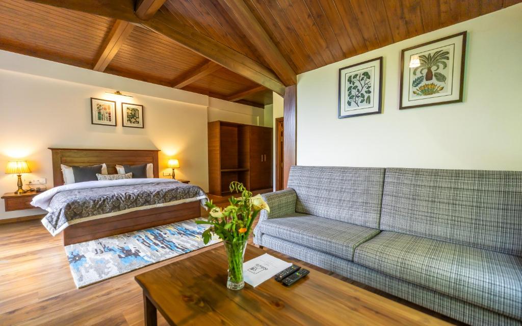 Bedzzz Xclusiv Baikunth, Manali By Leisure Hotels - 650 meters from Hidimba Devi Temple - Premium Room
