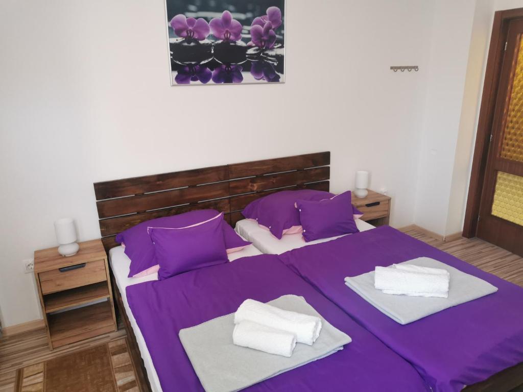 Vadász Vendégház 5700 Gyula, Szélső utca 7/A kép - 1