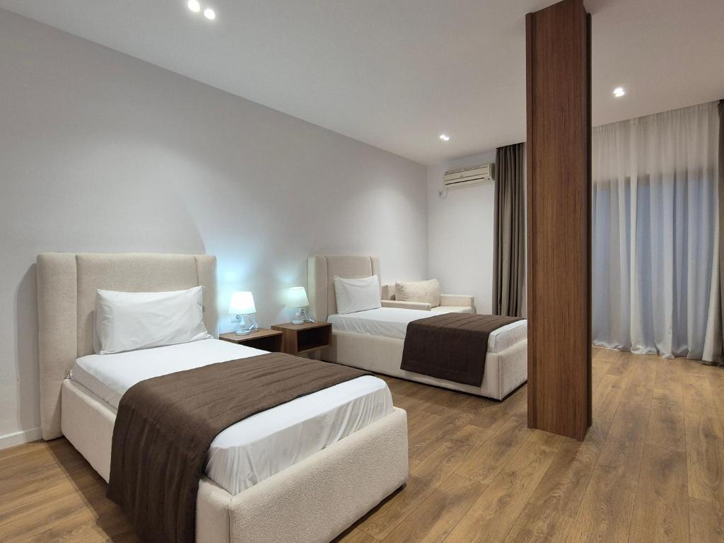 ORCHIDS Hotel - Triple Chambre De Luxe