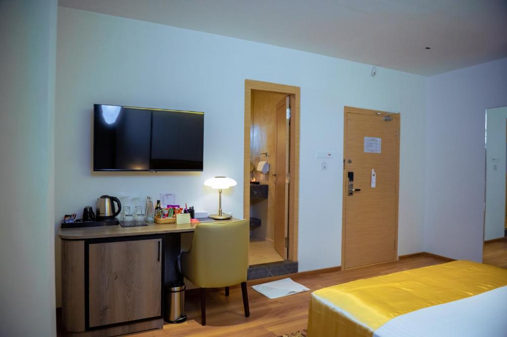 Shulem Boutique Hotel - Deluxe Tweepersoonskamer (2 Volwassenen + 1 Kind)