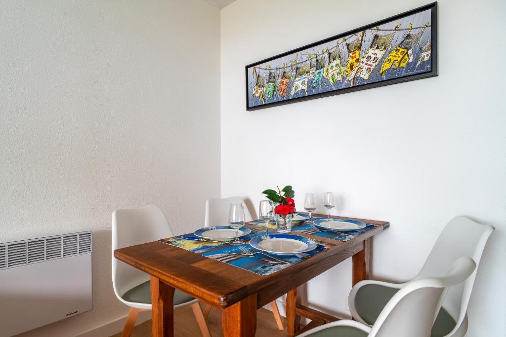 Fotografie z fotogalerie ubytování Sternoka - Appt avec vue mer avec piscine v destinaci Bénodet