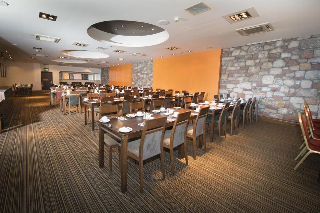 Columba Hotel Inverness by Compass Hospitality - Resim 39