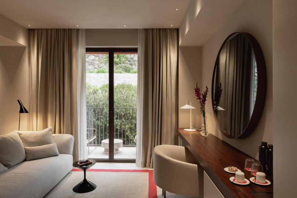 Junior Suite with Terrace