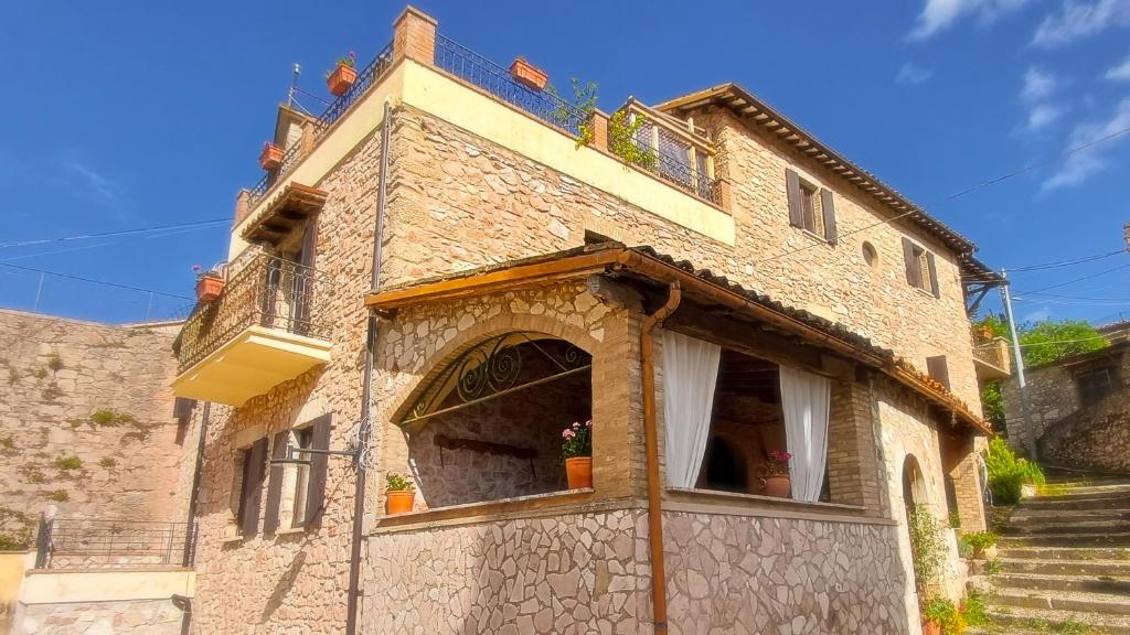 Το κτήριο όπου στεγάζεται  το bed & breakfast