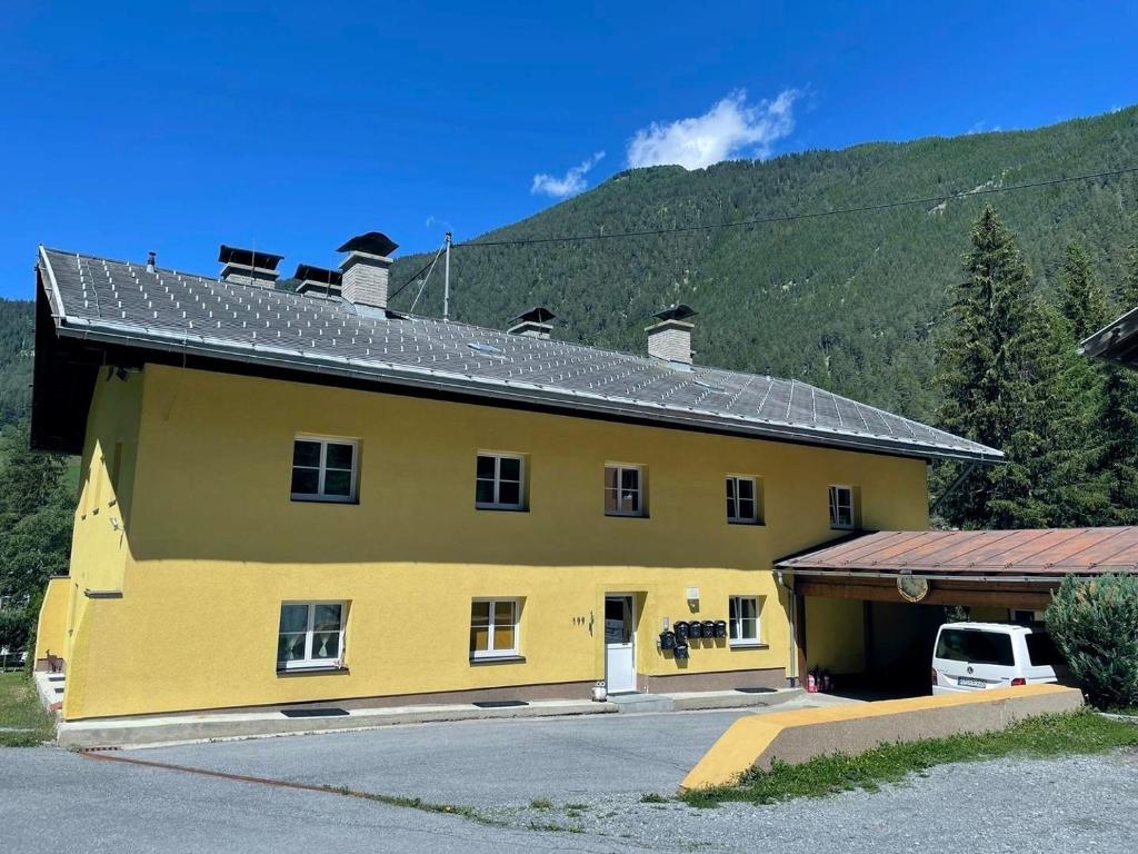Výhľad na hory alebo výhľad na hory priamo z apartmánu