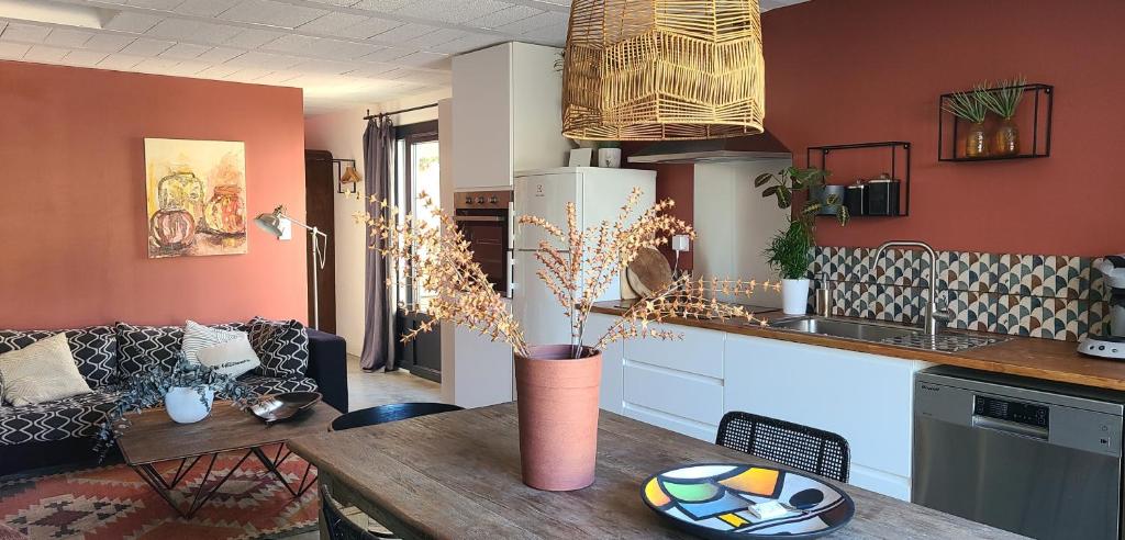 Kuchyň nebo kuchyňský kout v ubytování Saskia's loft mazan