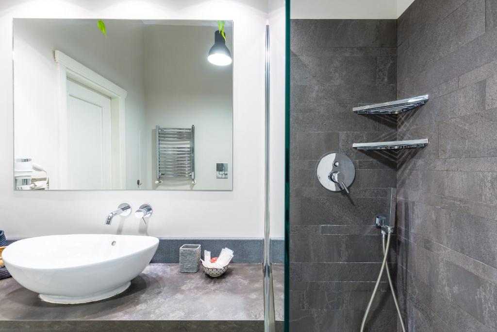 Kúpeľňa v ubytovaní Napoli Heartbeat by Napoliapartments