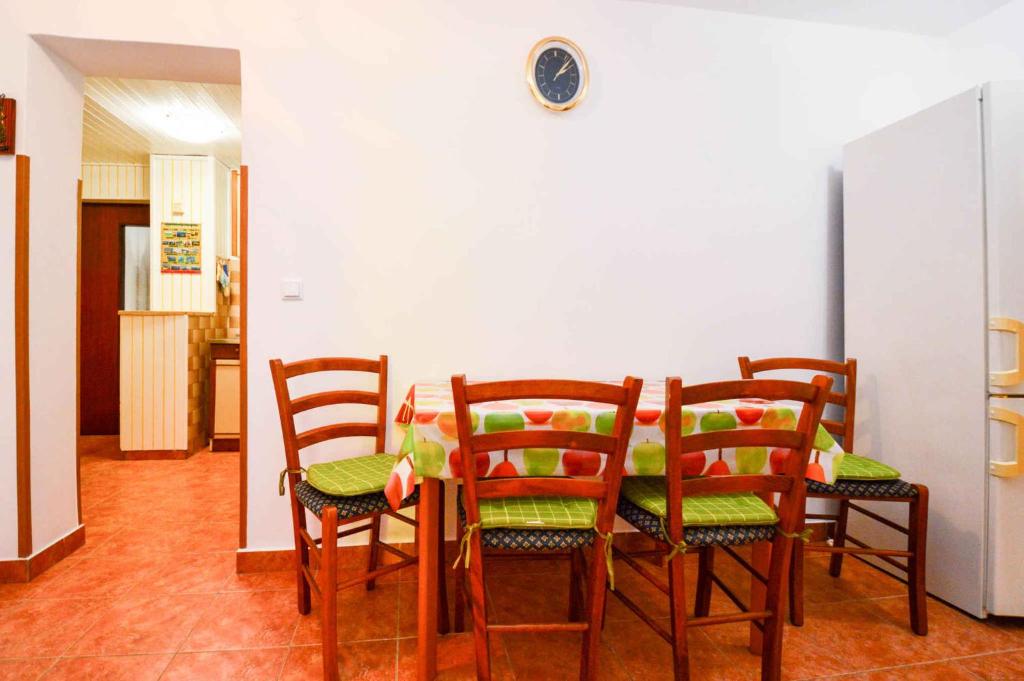 Zdjęcie z galerii obiektu Apartment in Pula/Istrien 17471 w mieście Veruda