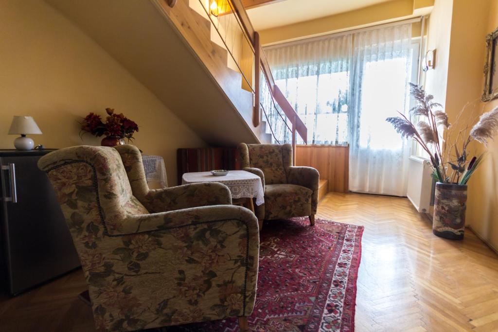 Posezení v ubytování Mohacsi Guesthouse