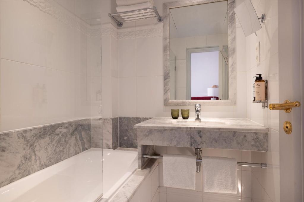 Hôtel Le Lavoisier & Spa - Resim 10