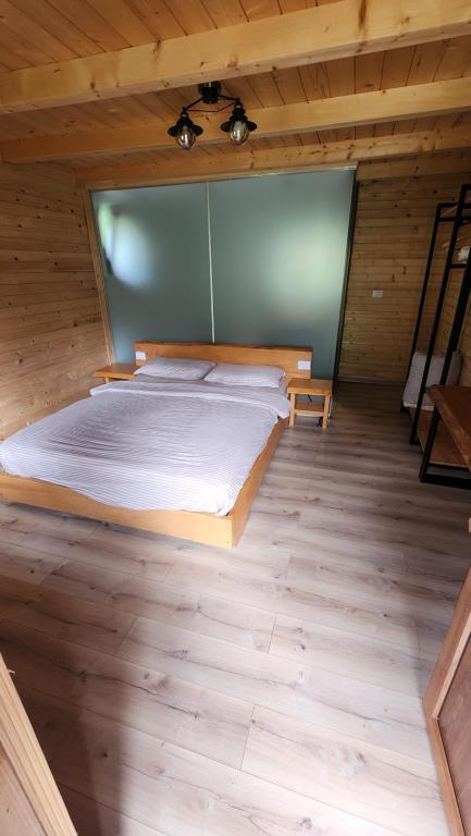 Villas Jezerca - Double Room With Park View