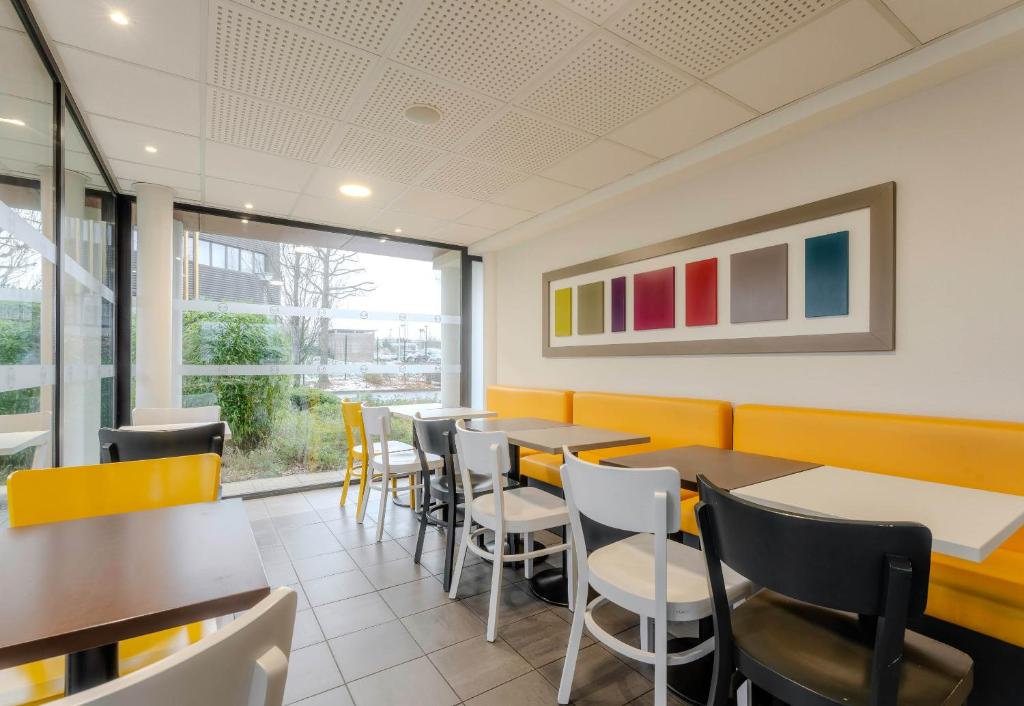 Posezení v ubytování B&B HOTEL Arras