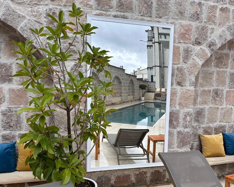 Bazén v ubytování Osmanli Cappadocia Hotel nebo v jeho okolí