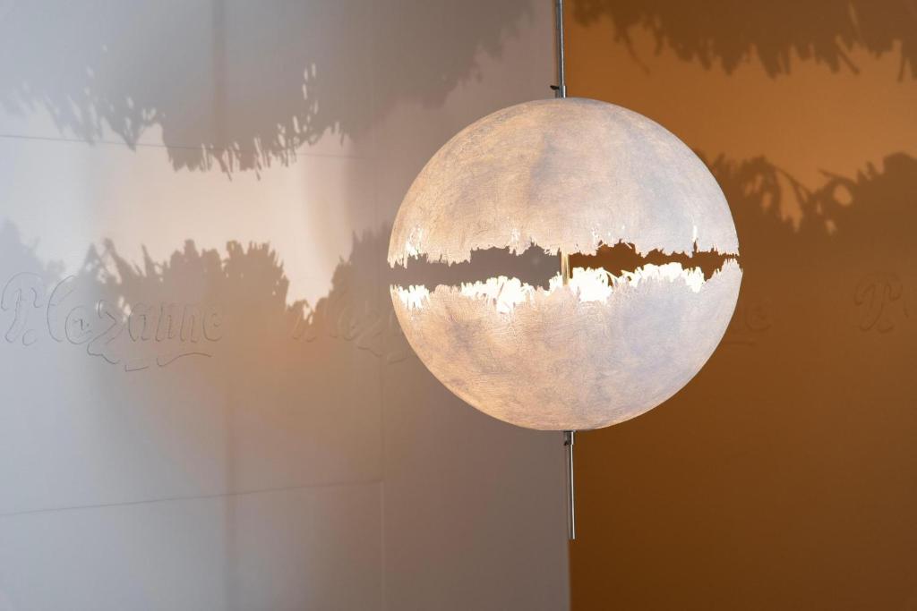 Hôtel Boutique Cézanne centre Aix-en-Provence - Resim 30