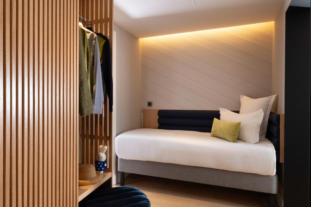 Hôtel Raspail Montparnasse - Resim 26