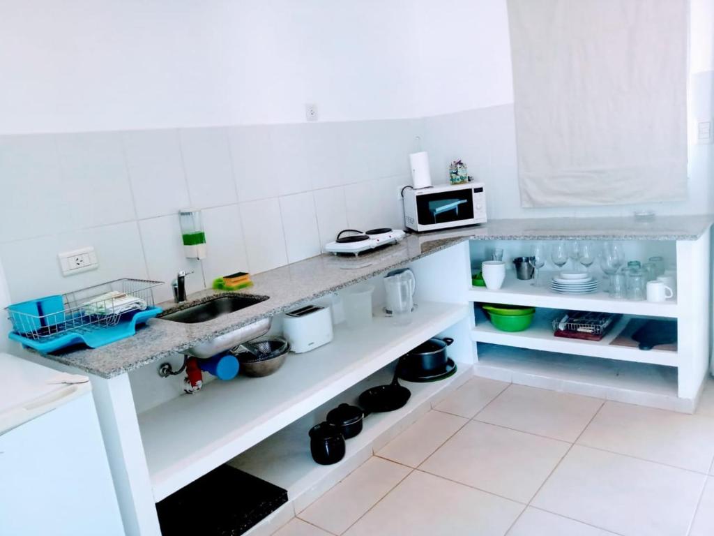 Kuchyň nebo kuchyňský kout v ubytování Amanzi Termal Rental