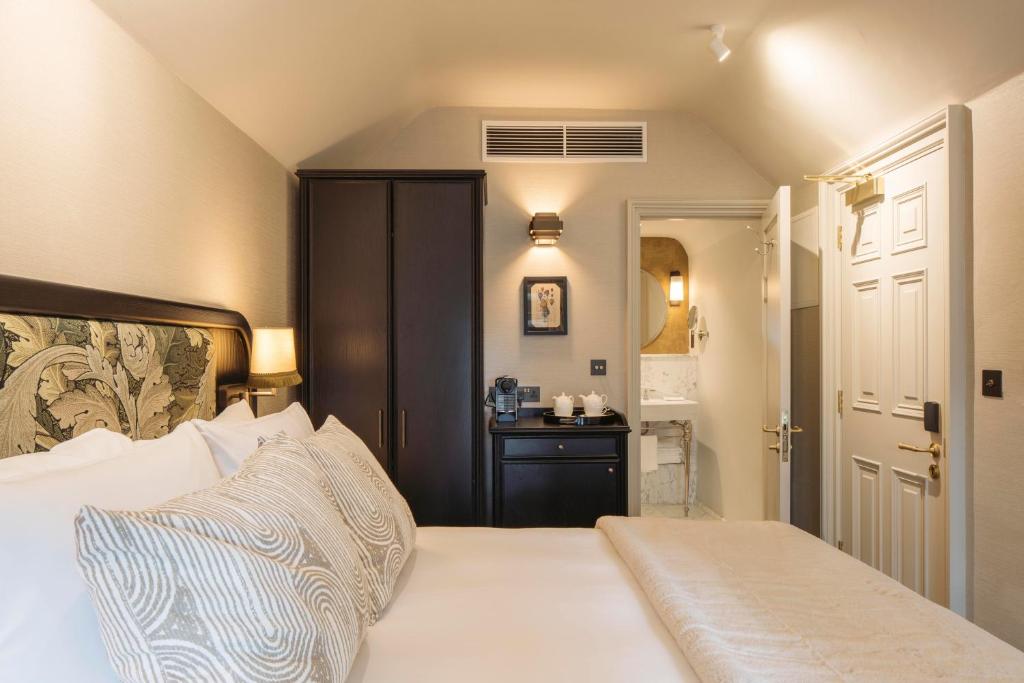 Townhouse on the Green