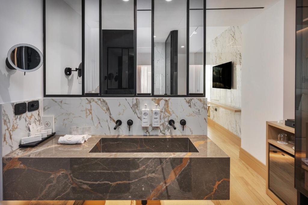 Ethereal White Resort Hotel & Spa - Adults Only - 10