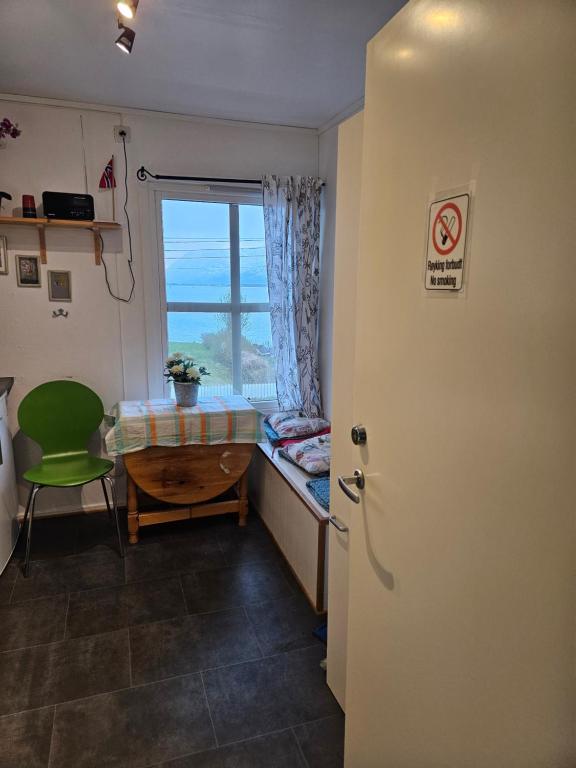 Fotografie z fotogalerie ubytování Risøyhamn Kafe v destinaci Risøyhamn