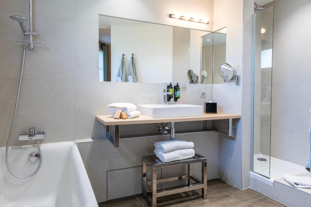 Hôtel Boutique Cézanne centre Aix-en-Provence - Resim 32