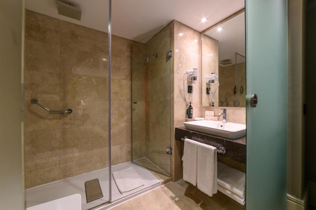 Ramada Istanbul Grand Bazaar - 