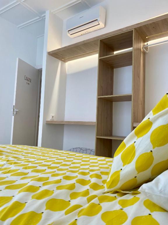 Postel nebo postele na pokoji v ubytování Guest House Espinardo