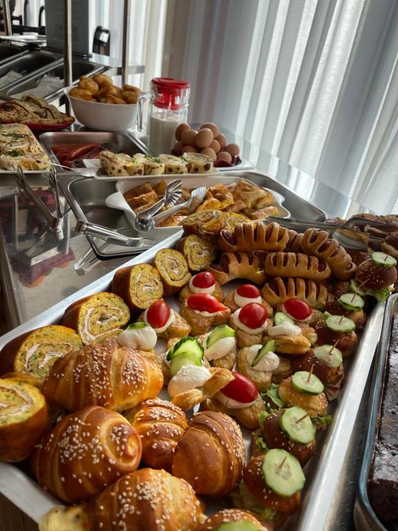 Comida no hotel ou em algum lugar perto