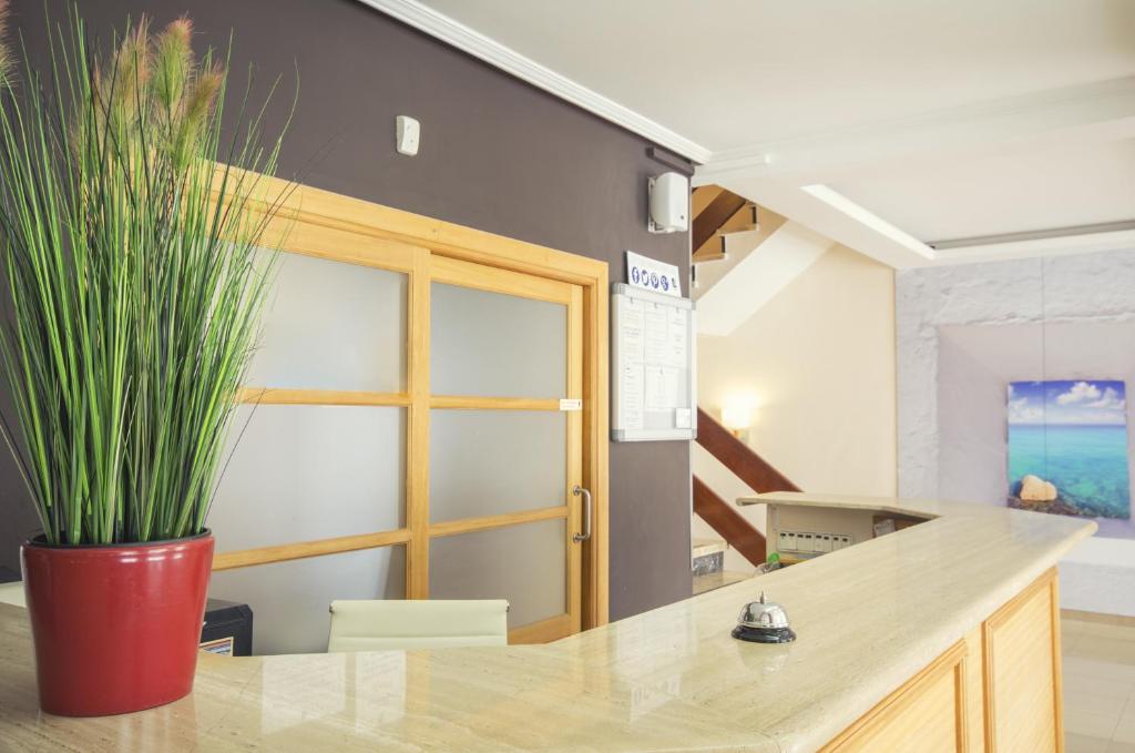 azuLine Hotel Mediterráneo photo