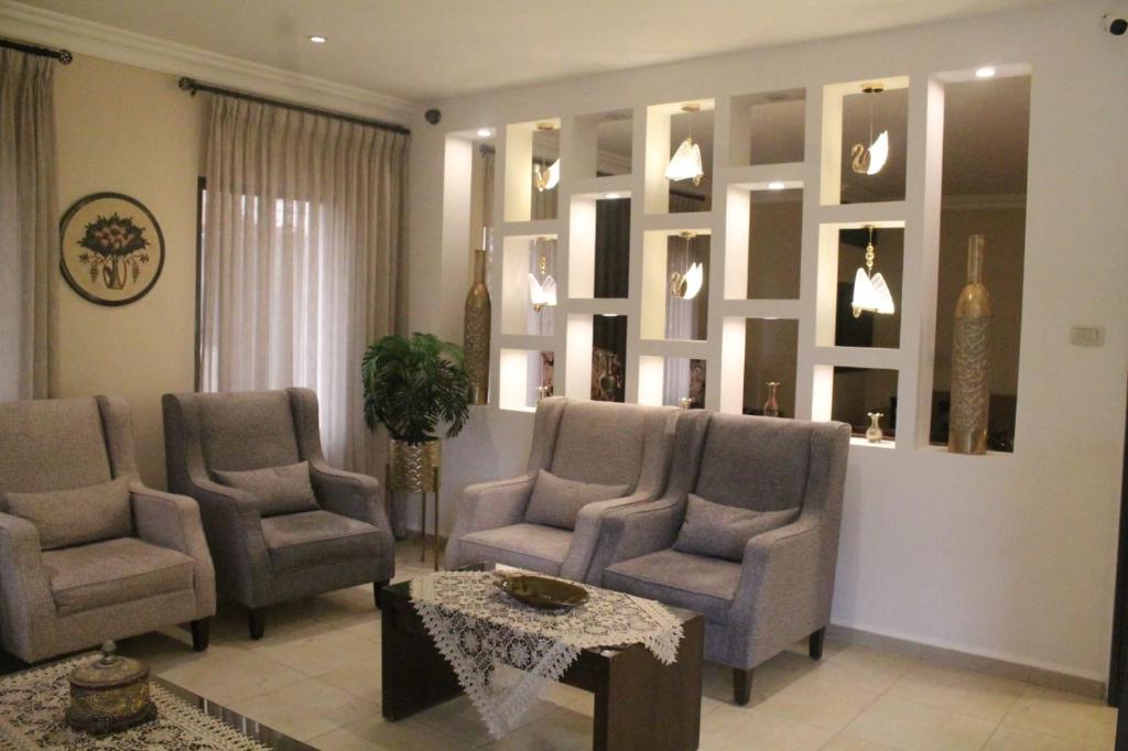 Posezení v ubytování Salome Hotel