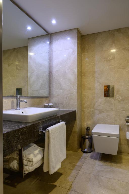 Ramada Istanbul Grand Bazaar - Budget Family Room