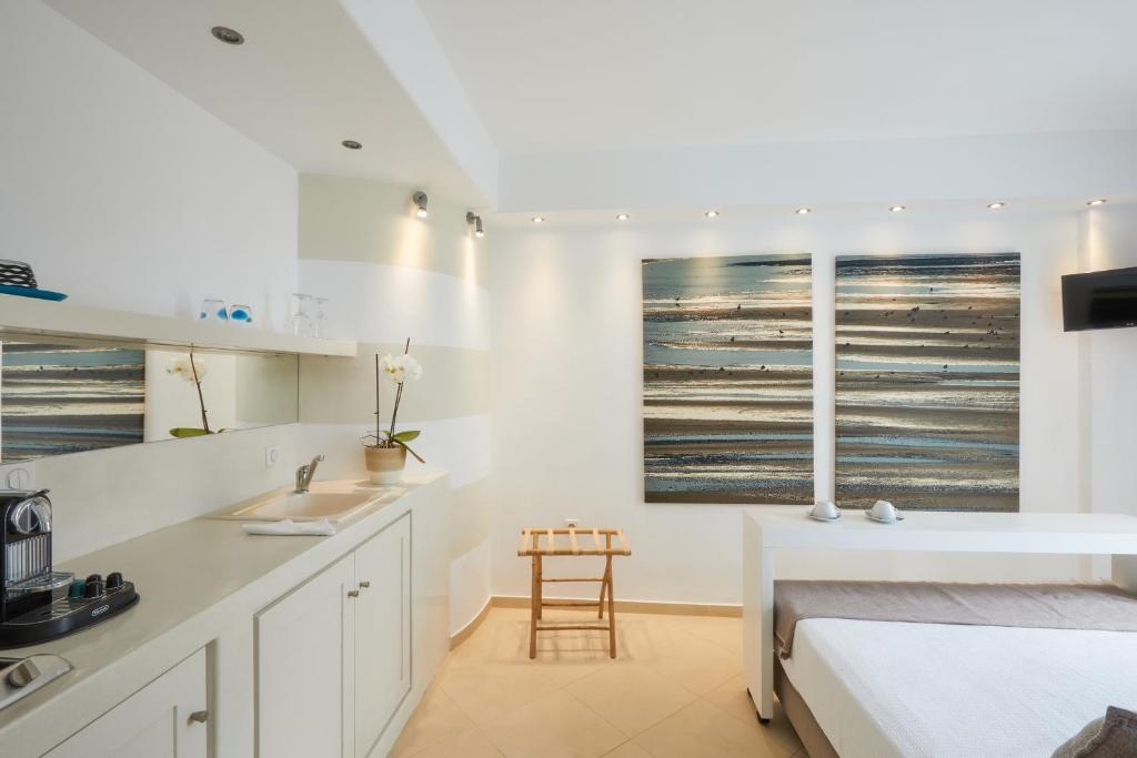 Romantica Suites - 4