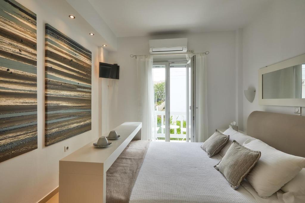 Romantica Suites - 3