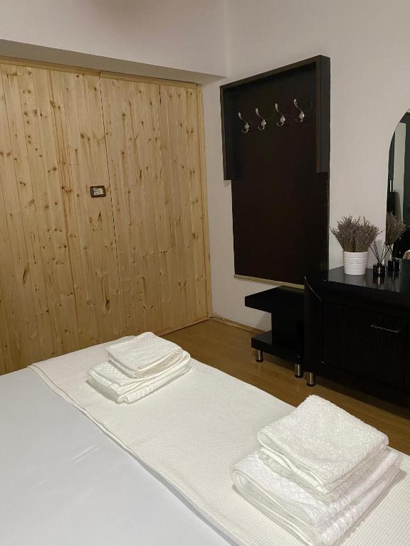 Postel nebo postele na pokoji v ubytování Bertis guest house