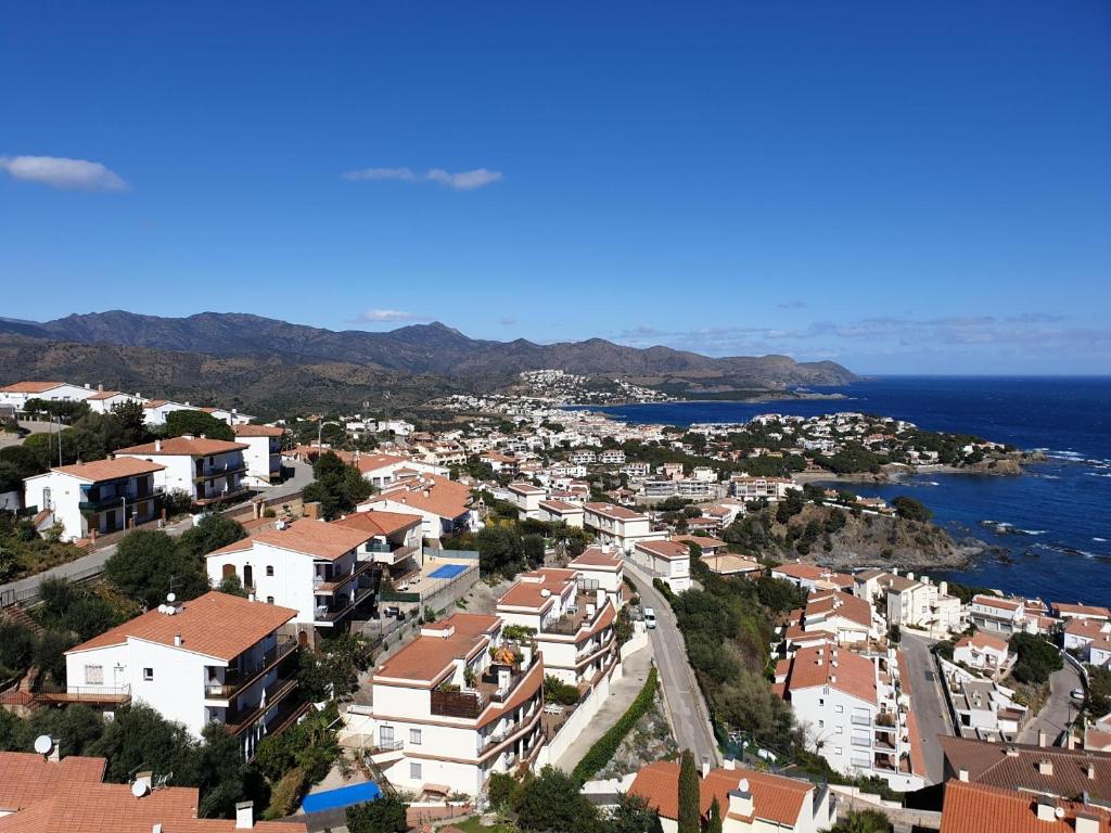 Fotografia z galérie ubytovania 5594 Apartment in Llançà v destinácii Llança