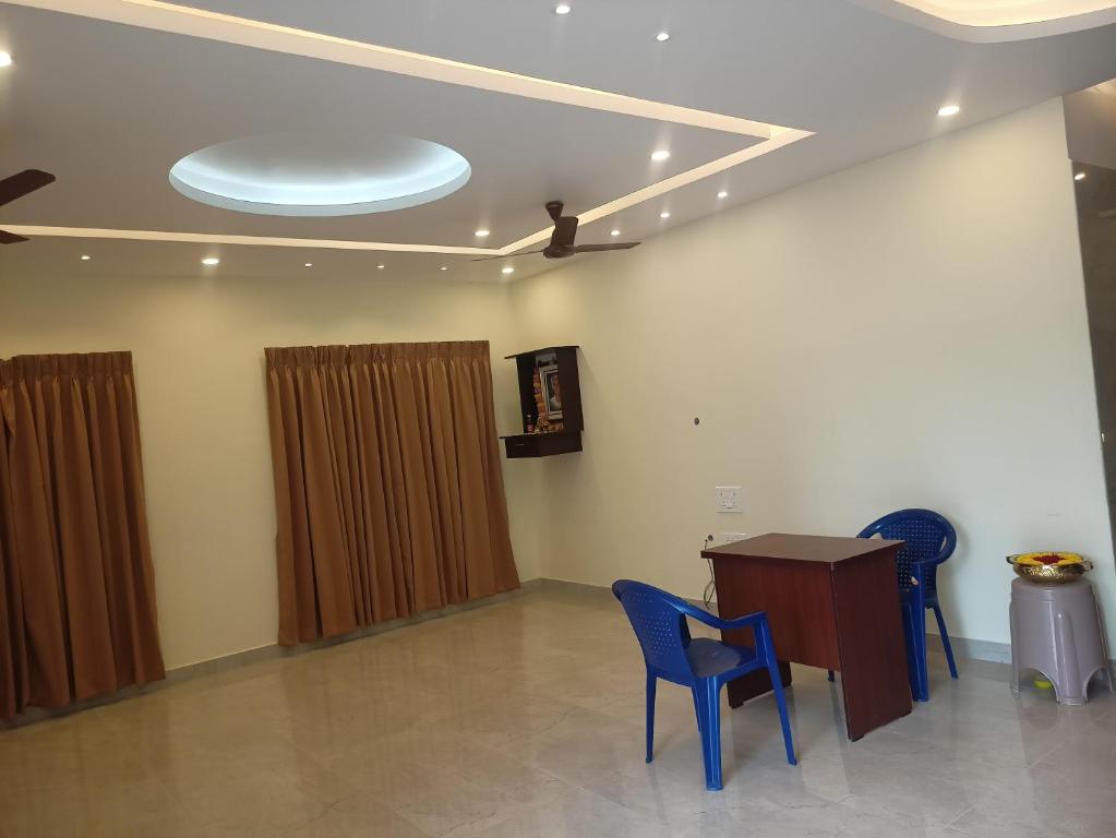 Fotografie z fotogalerie ubytování Sudeeksha Residency, Luxury Hotel with affordable price v destinaci Tirukkadaiyūr