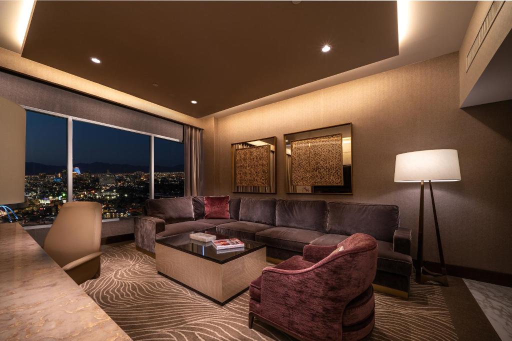 SAHARA Las Vegas - Suite Exclusiva De Un Dormitorio Estilo Marra