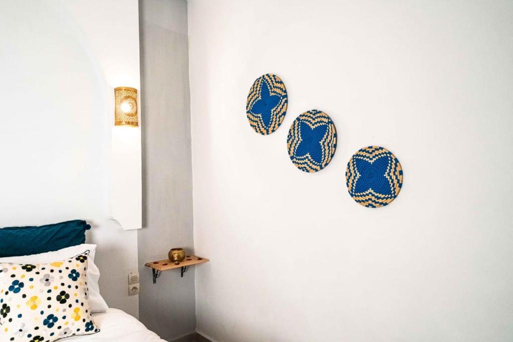 Postel nebo postele na pokoji v ubytování Riad Kiyanjana