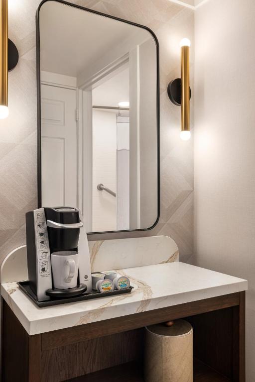 Crowne Plaza Louisville Airport Expo Ctr, an IHG Hotel - Chambre Standard