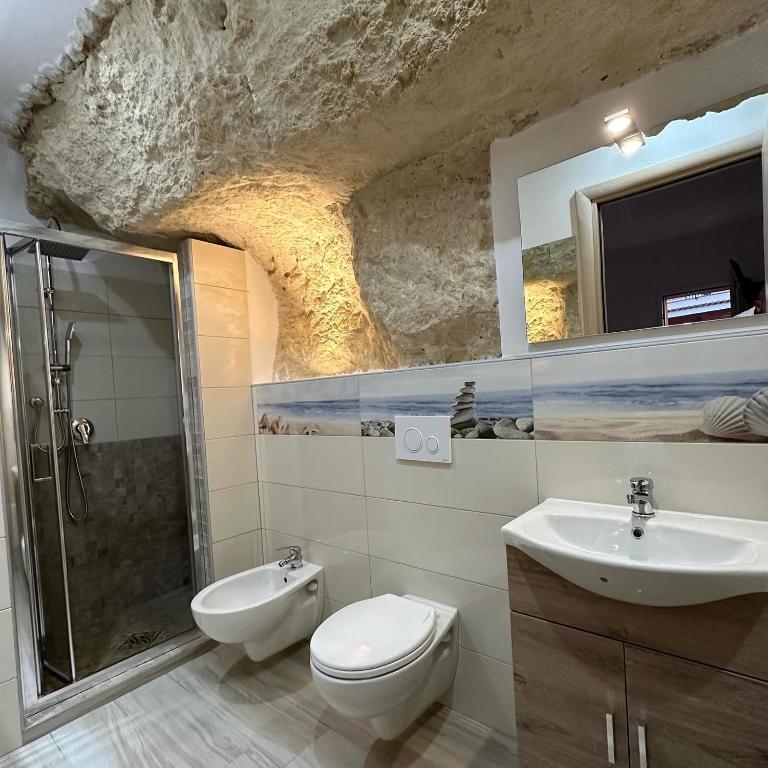 Koupelna v ubytování Elegant Dei Rooms