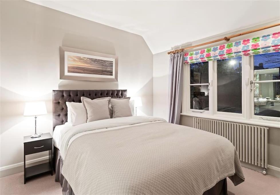 The Lodge Room1 Double Ensuite Barons Court, Londres (precios ...