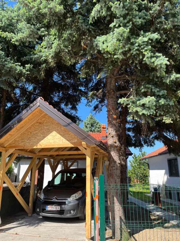 Budova, kde se apartmán nachází